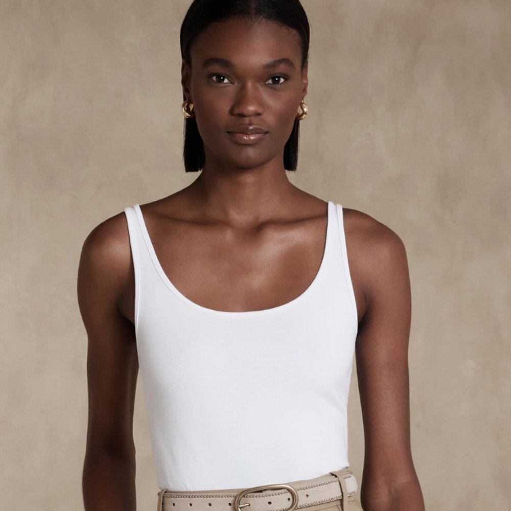 Banana Republic Refined Scoop Neck Tank